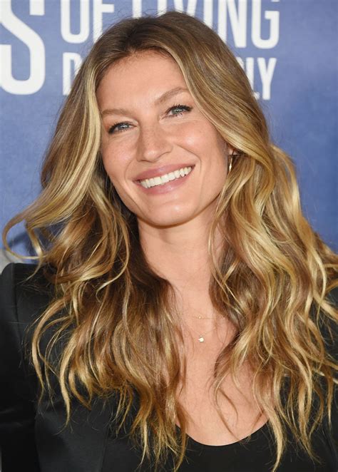 gisele bundchen age.